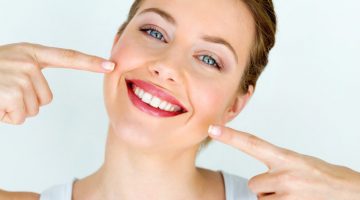 Implanty zębów – Twoja szansa piękny uśmiech!