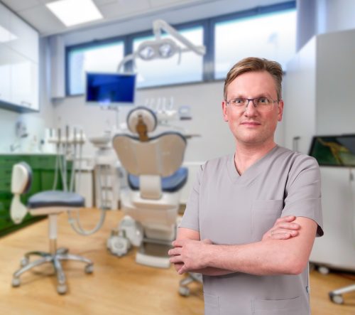 lekarz dentysta Maksymilian Krawczyk - Przegląd jamy ustnej - dorośli