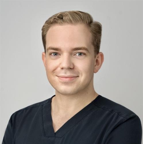 lekarz dentysta Rafał Wojciechowski - Przegląd jamy ustnej - dorośli