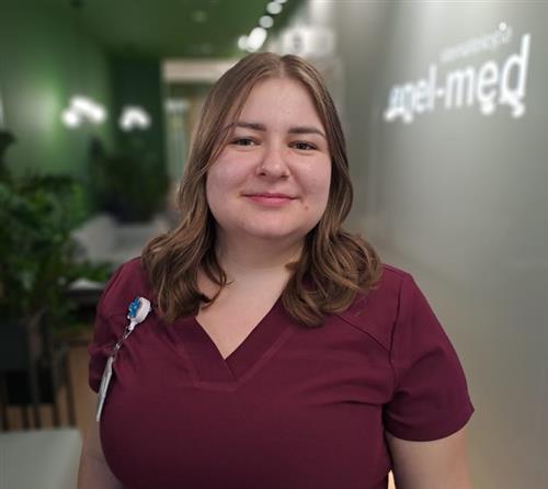 higienistka stomatologiczna Ivanna Vepriichuk - Higiena PREMIUM GBT - dzieci