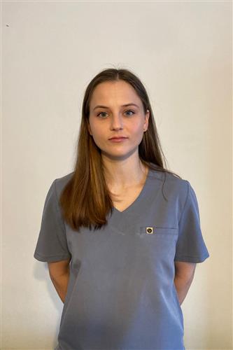 lekarz dentysta Marta Cichoń-Kruś - Chirurg stomatologiczny-konsultacja