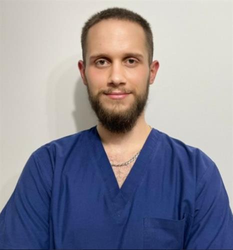 lekarz dentysta Firas Abozid - Przegląd jamy ustnej - dorośli