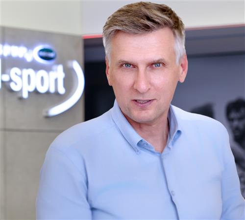 lekarz Rafał Mikusek