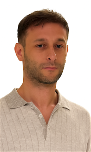 dr n. med. Mateusz Bielecki - Neurochirurg