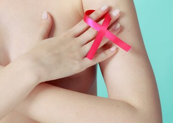 Październik - miesiąc walki z rakiem piersi