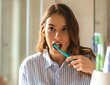 Jak dbać o szkliwo i czego unikać, aby mieć piękne zęby