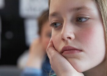 Nowy rok szkolny: jak pomóc dziecku zaaklimatyzować się w szkole?