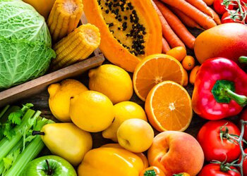 Czy weganizm jest zdrowy? Sprawdź, co jeść i jak kontrolować zdrowie na diecie wegańskiej