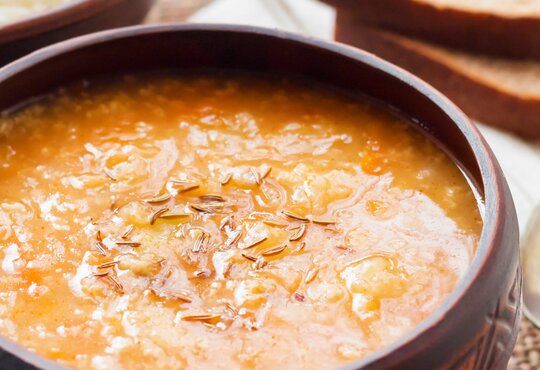 Faramuszka, siemieniotka i moczka: czy znasz te zapomniane wigilijne zupy?